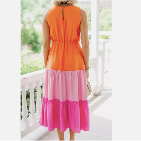 Hayden Los Angeles Something To Say Colorblock Midi Dress - Picture 8 of 13